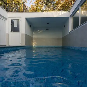 https://apartments-lavanda-2.primorje-gorskikotar.com